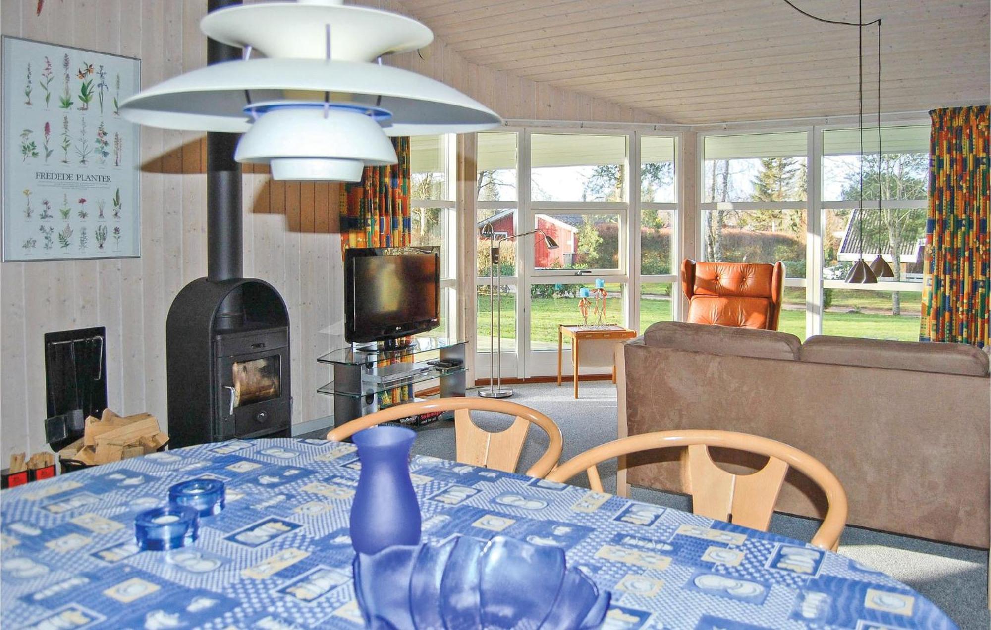 3 Bedroom Cozy Home In Farvang Экстерьер фото